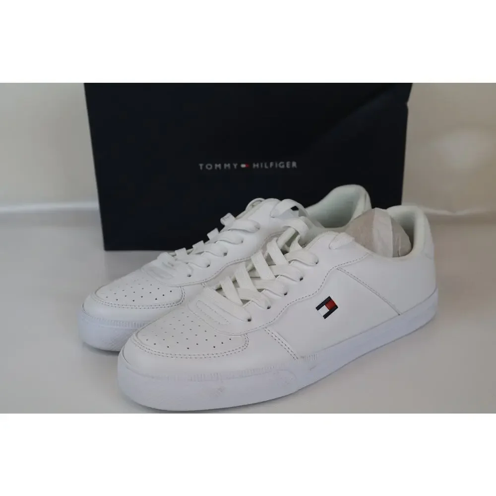 NEW Tommy Hilfiger Lelini Sneakers Women's White Low Top Lace Up Size 9M